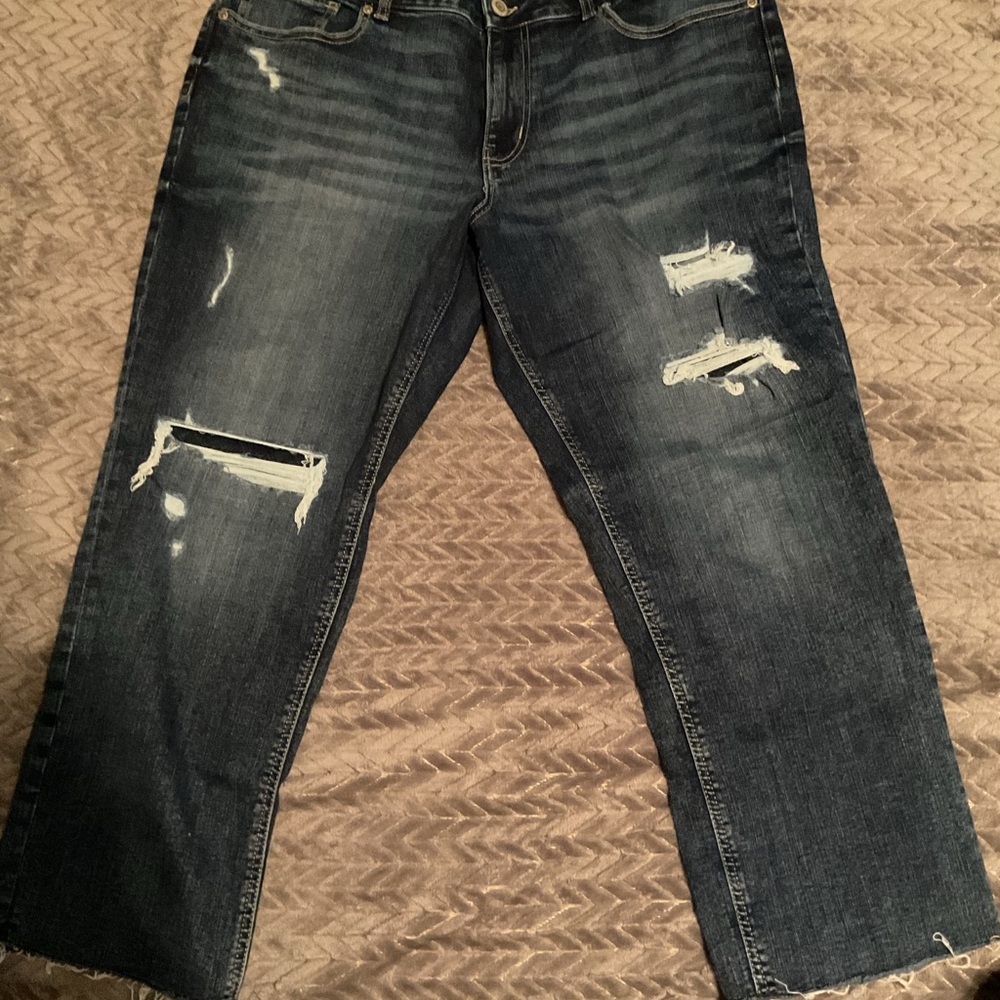 Maurice’s midrise Womens Plus 18W Distressed Denim Jeans